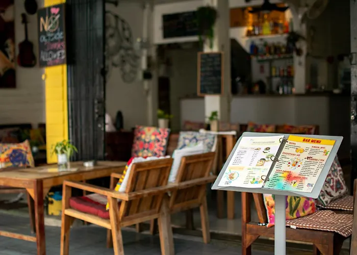 旅馆 Back Backpackers